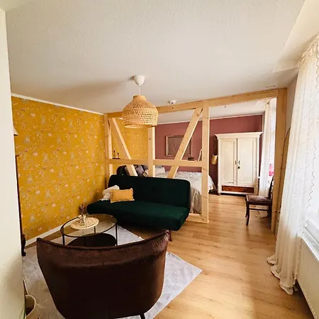 Apartment Antik & Anders *